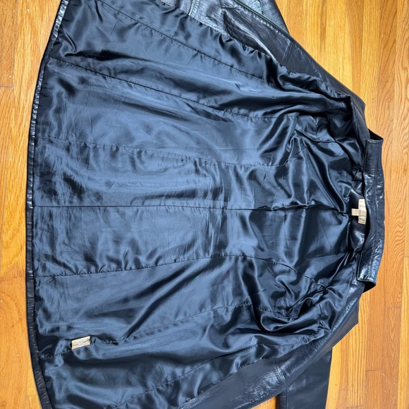 Katherine Kelly Lambs Leather Trench - Picture 13 of 15